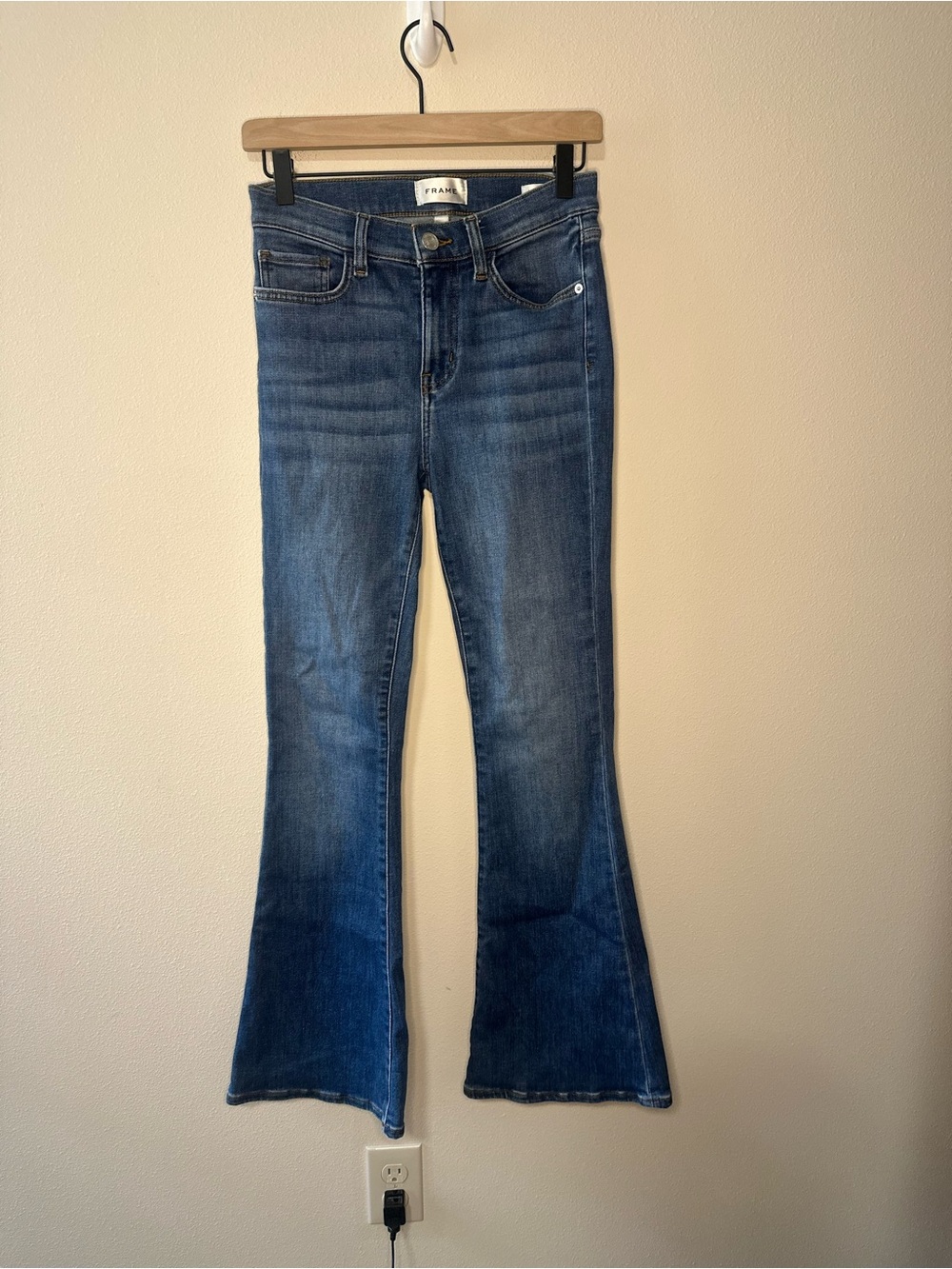 FRAME denim Le Pixie High Flare Bestia wash LPXHF801 size 25 medium wash - Picture 9 of 10